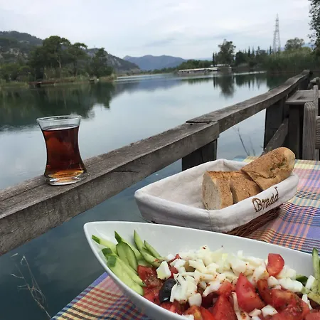 Keysan Yunus Bed & Breakfast